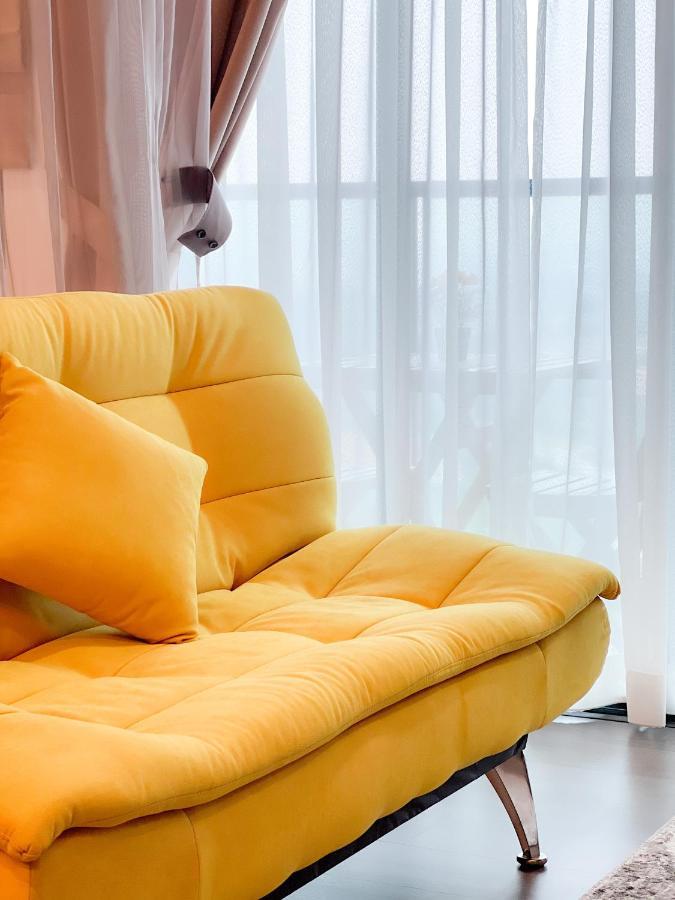 Aurora Vista Homestay Bangi At Vista Bangi With Wifi Netflix Gym Sauna Coway Swimming Pool-River View Kajang Eksteriør billede