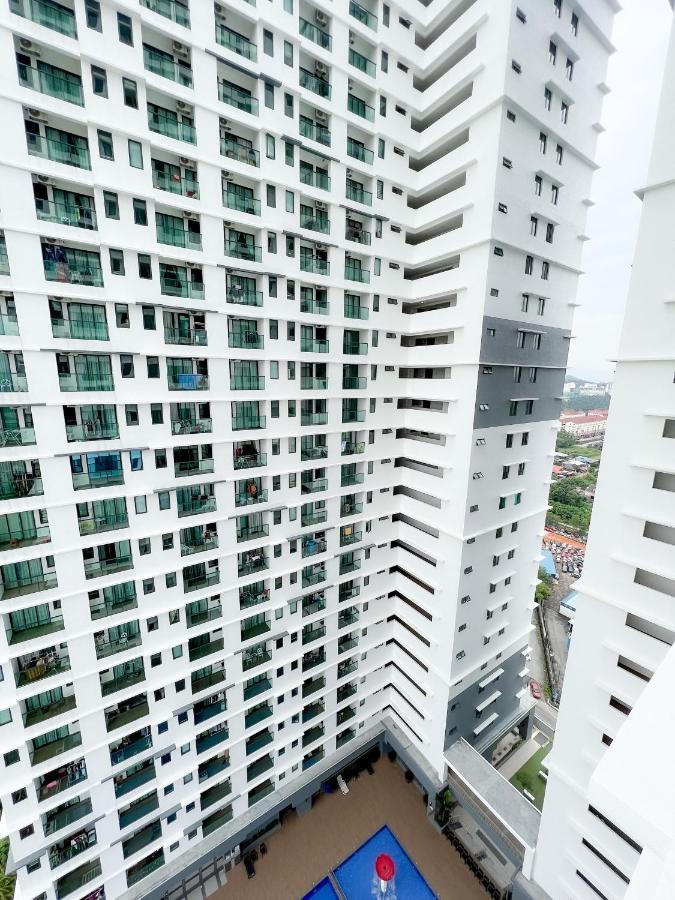 Aurora Vista Homestay Bangi At Vista Bangi With Wifi Netflix Gym Sauna Coway Swimming Pool-River View Kajang Eksteriør billede