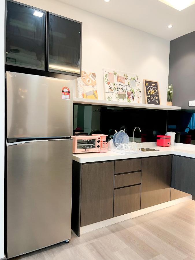 Aurora Vista Homestay Bangi At Vista Bangi With Wifi Netflix Gym Sauna Coway Swimming Pool-River View Kajang Eksteriør billede
