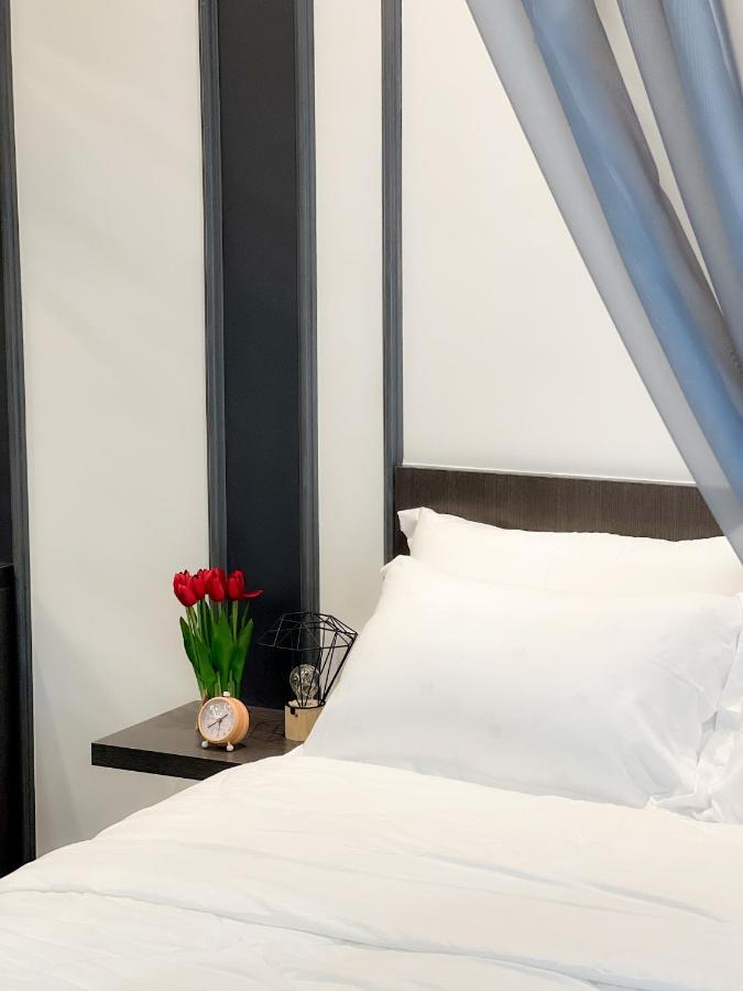 Aurora Vista Homestay Bangi At Vista Bangi With Wifi Netflix Gym Sauna Coway Swimming Pool-River View Kajang Eksteriør billede