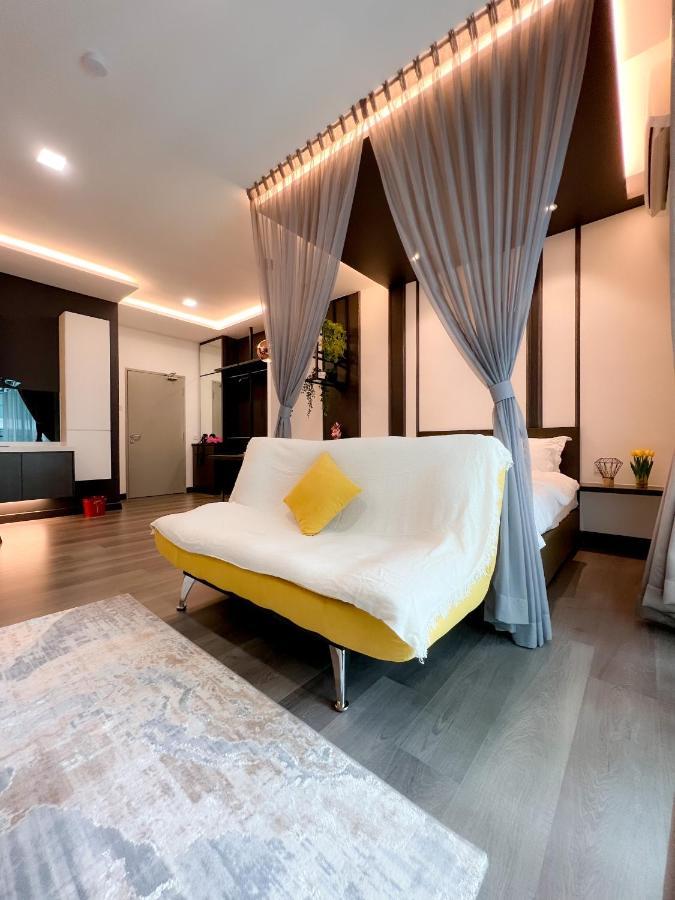 Aurora Vista Homestay Bangi At Vista Bangi With Wifi Netflix Gym Sauna Coway Swimming Pool-River View Kajang Eksteriør billede