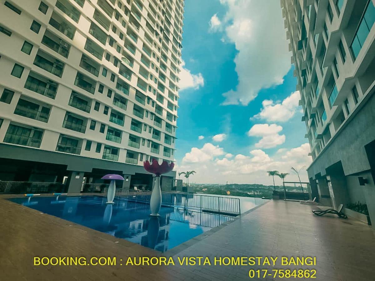 Aurora Vista Homestay Bangi At Vista Bangi With Wifi Netflix Gym Sauna Coway Swimming Pool-River View Kajang Eksteriør billede
